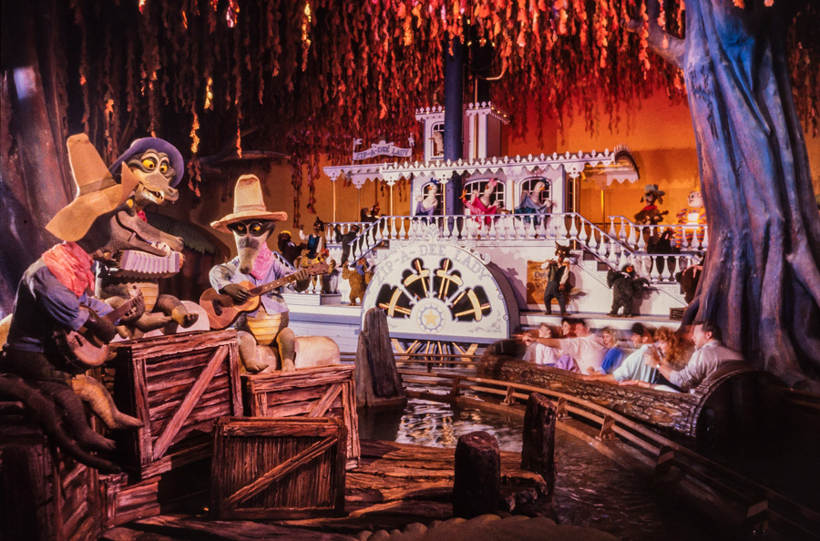 Inside Splash Mountain ride at Disneyland park