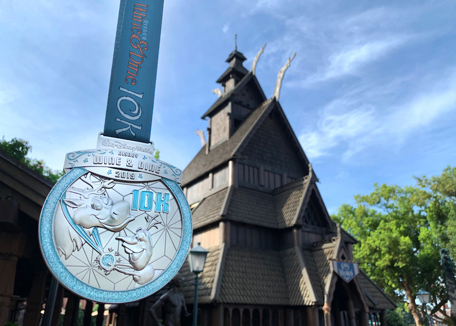 runDisney Disney Wine & Dine 10K medal
