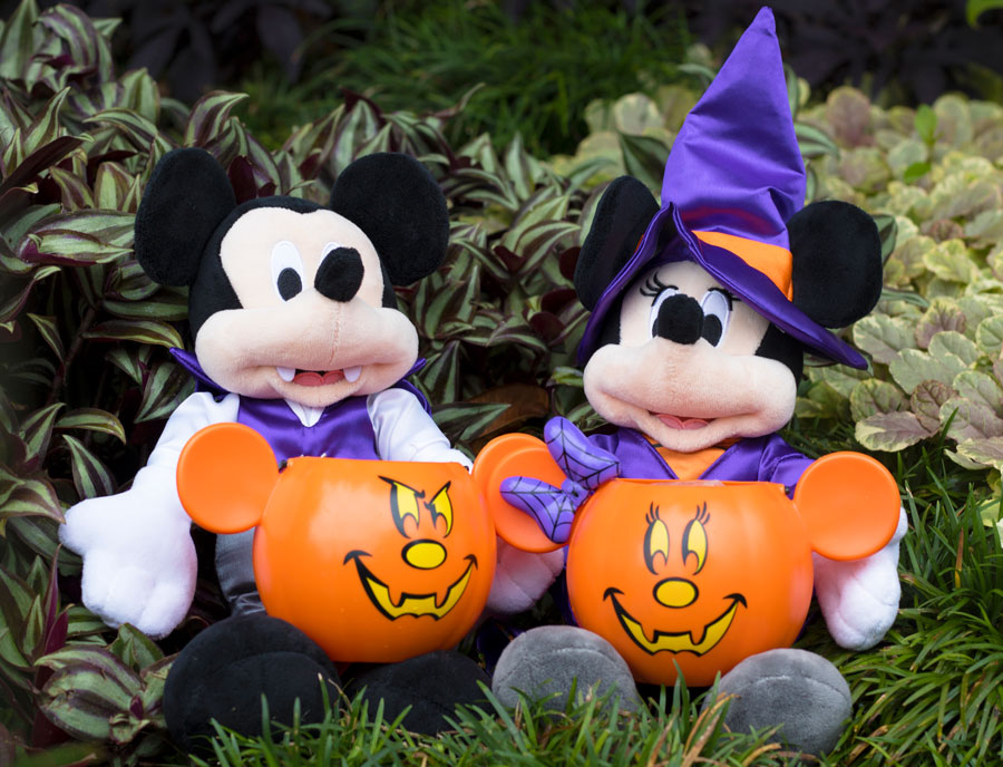 Mickey and Minnie Halloween plush and Mickey and Minnie-inspired jack o'lanterns