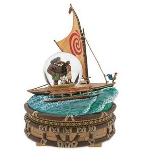 Moana Singing And Light Up Snow Globe