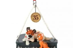 Disney Oliver & Company 35th Anniversary Limited Release Legacy Sketchbook Ornament